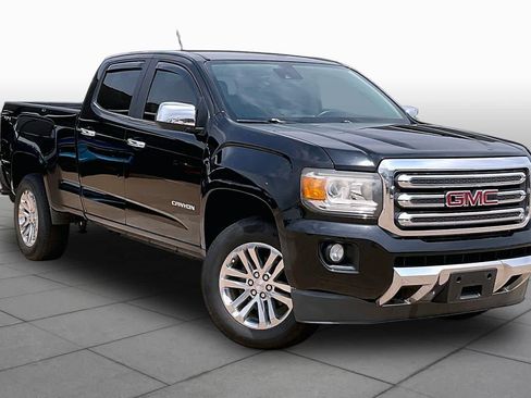 Used 2015 GMC Canyon SLT w/ Driver Alert Package AWD/4WD image 4
