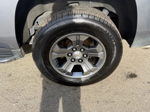 Used 2018 Chevrolet Tahoe LS image 9