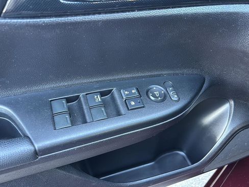 Used 2015 Honda Accord Sport image 26