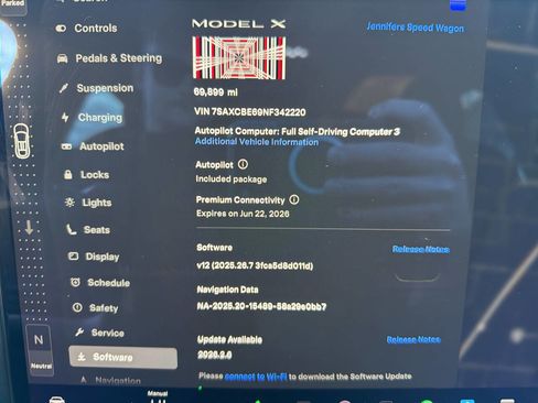 Used 2022 Tesla Model X Plaid image 29