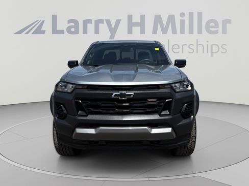 Used 2023 Chevrolet Colorado Trail Boss w/ Advanced Trailering Package AWD/4WD image 8