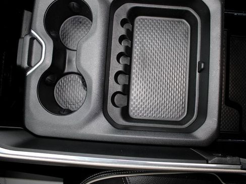 Used 2019 RAM 2500 Laramie image 17