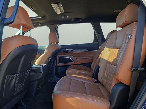Used 2024 Kia Telluride EX X-Line image 15