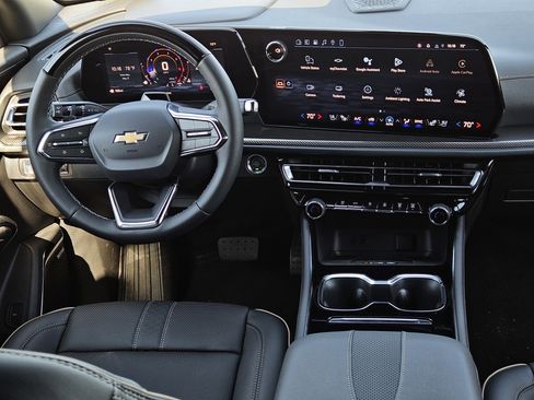 New 2026 Chevrolet Traverse High Country FWD image 18