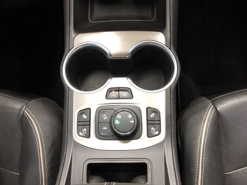 Used 2020 GMC Terrain Denali w/ GMC Pro Grade Package image 19