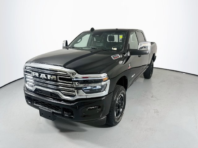 Used 2026 RAM 2500 Laramie AWD/4WD image 5