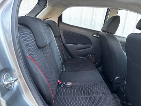 Used 2013 MAZDA MAZDA2 Touring image 42