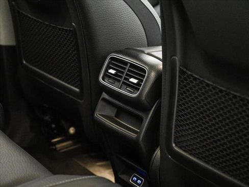 Certified 2026 Mercedes-Benz GLE 350 4MATIC image 19