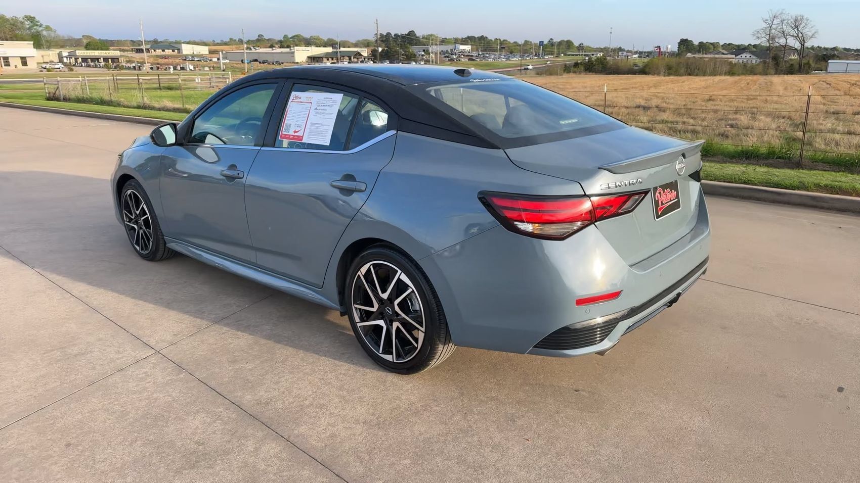 Used 2024 Nissan Sentra SR w/ Trunk Package FWD image 7