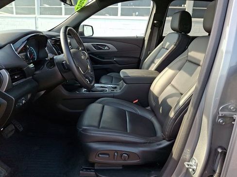 Certified 2023 Chevrolet Traverse LT w/ LT Premium Package AWD/4WD image 14