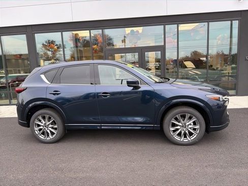 New 2025 MAZDA CX-5 AWD 2.5 S w/ Premium Plus Pkg image 2