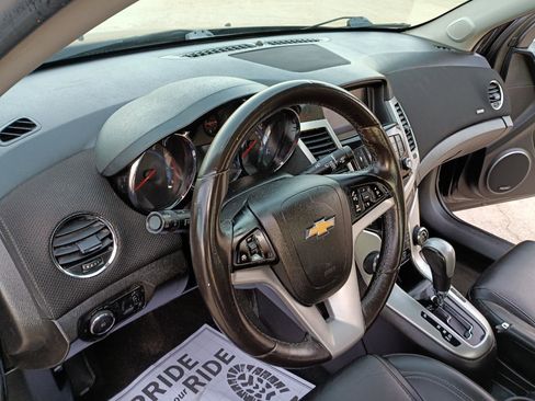 Used 2016 Chevrolet Cruze LT w/ Sun, Sound and Sport Package image 24