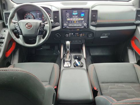 Used 2022 Nissan Frontier PRO-4X AWD/4WD image 11