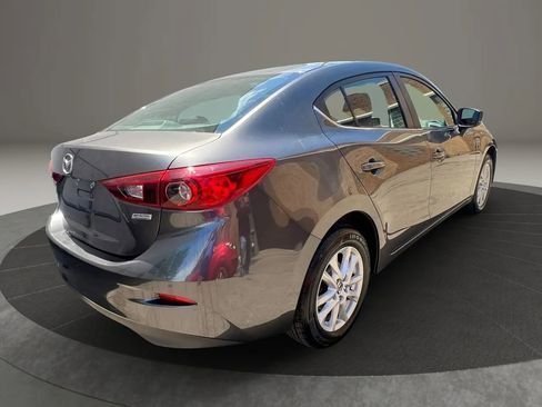 Used 2017 MAZDA MAZDA3 Sport w/ Preferred Equipment Package FWD image 5