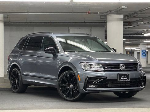Certified 2021 Volkswagen Tiguan SE AWD/4WD image 2
