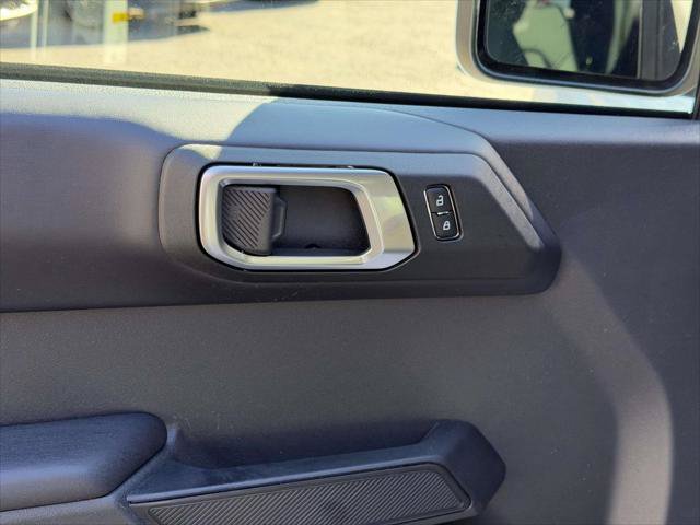 Used 2026 Ford Bronco Outer Banks AWD/4WD image 17