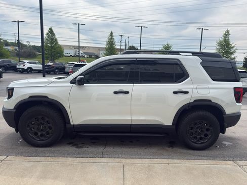 Used 2026 Honda Passport TrailSport Elite image 6