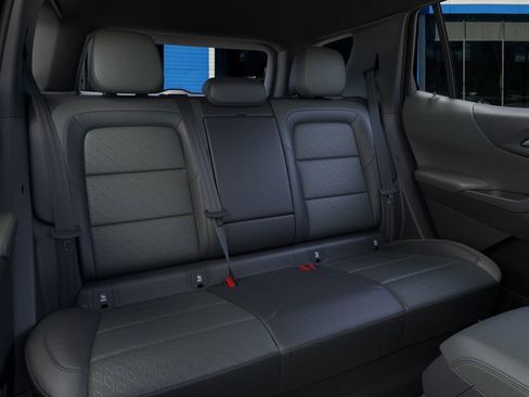 New 2026 Chevrolet Equinox LT image 17