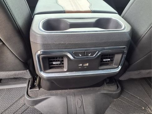 Used 2025 Chevrolet Silverado 3500 High Country w/ High Country Premium Package AWD/4WD image 11