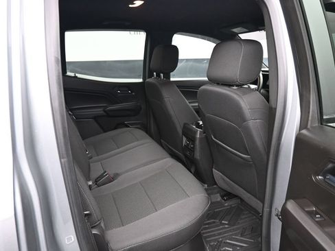 Used 2025 Chevrolet Colorado LT w/ Advanced Trailering Package RWD image 13