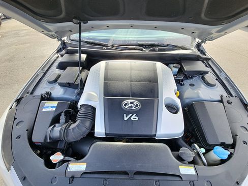 Used 2011 Hyundai Genesis 3.8 w/ Technology Pkg 4 image 22