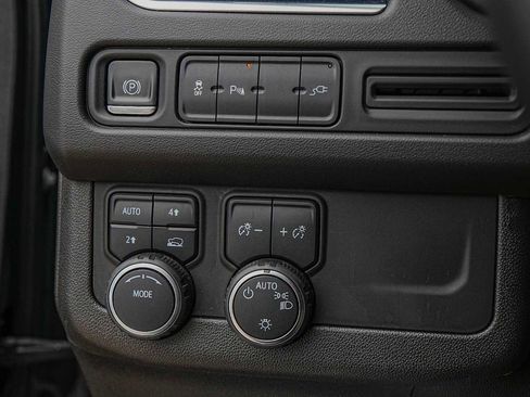 Used 2021 Chevrolet Tahoe RST image 21