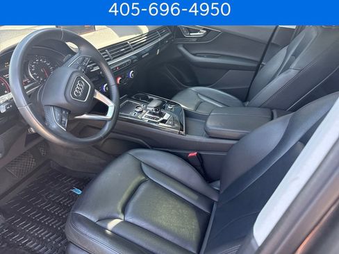 Used 2019 Audi Q7 3.0T Premium w/ Convenience Package AWD/4WD image 12