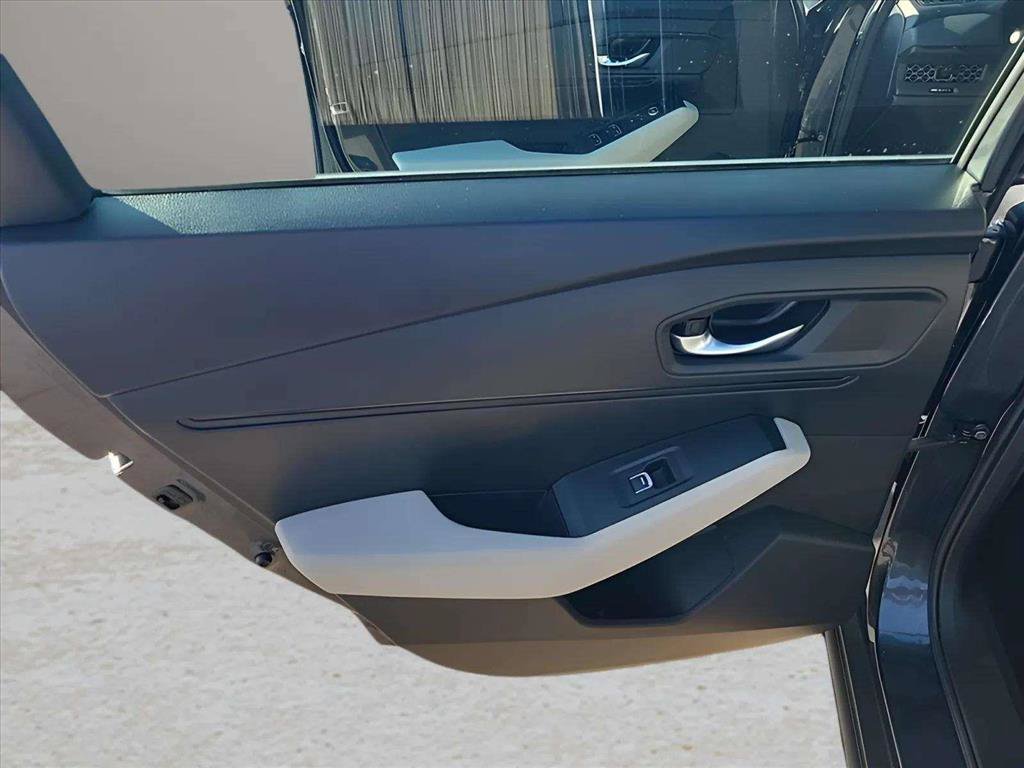 Used 2025 Honda Accord LX image 17
