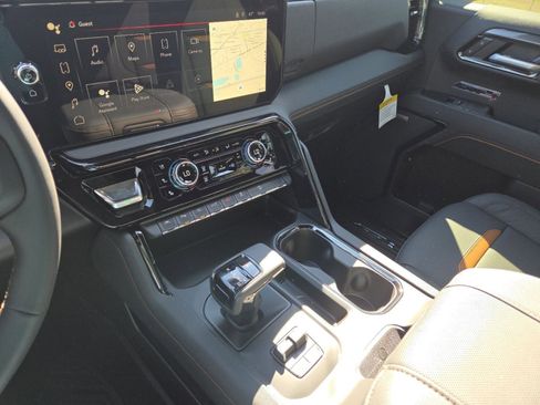 New 2026 GMC Sierra 1500 AT4 w/ AT4 Premium Package image 35