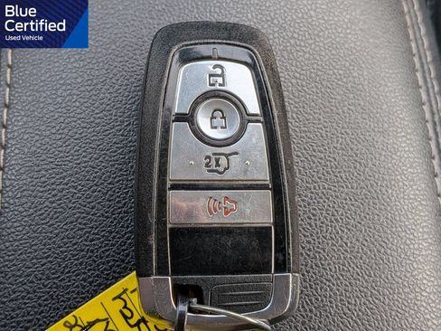 Certified 2025 Ford Escape Active FWD image 29