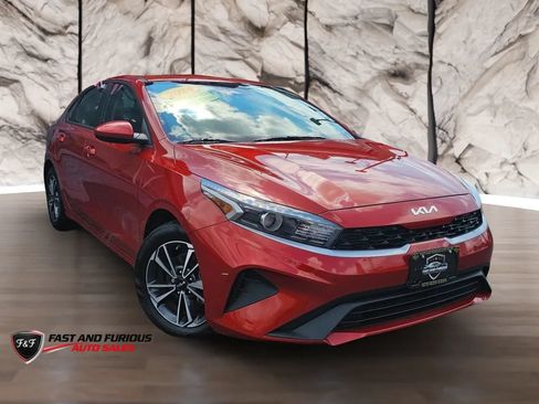 Used 2024 Kia Forte LXS FWD image 1