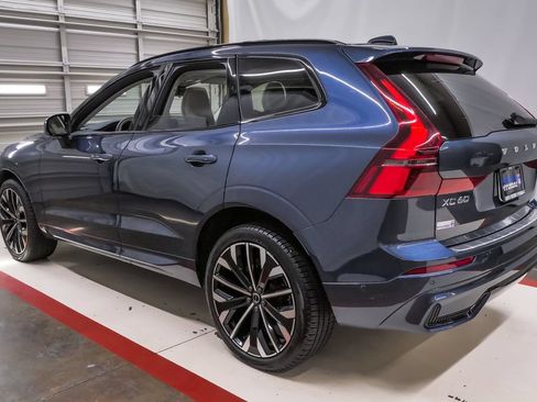 Used 2026 Volvo XC60 B5 Ultra w/ Protection Package Premier AWD/4WD image 8