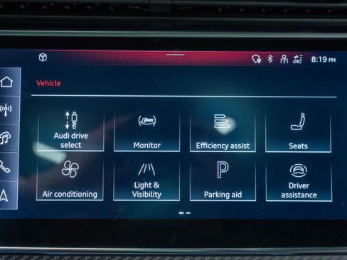 Used 2025 Audi RS Q8 performance image 36