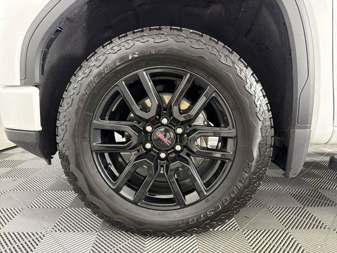 New 2025 GMC Sierra 1500 Elevation w/ Elevation Premium Package image 9