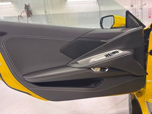 New 2025 Chevrolet Corvette E-Ray AWD/4WD image 9