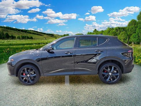 Certified 2024 Dodge Hornet GT AWD/4WD image 3