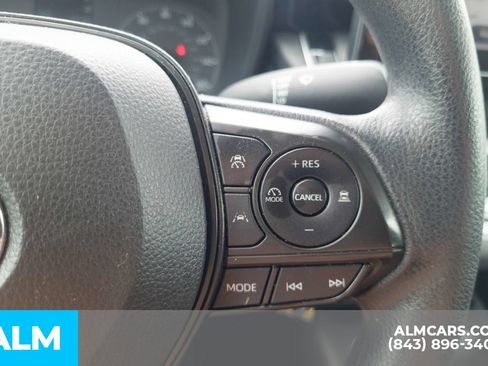 Used 2024 Toyota Corolla LE FWD image 11
