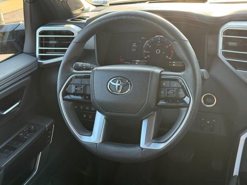 Used 2022 Toyota Tundra Platinum w/ Advanced Package AWD/4WD image 14