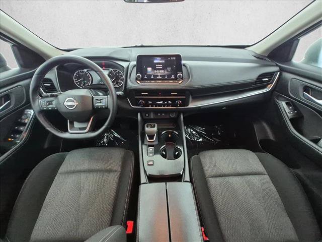 Used 2026 Nissan Rogue SV FWD image 19