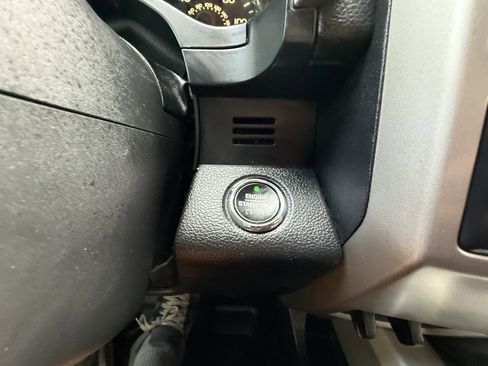 Used 2015 Ford F150 Lariat w/ Equipment Group 502A Luxury image 35