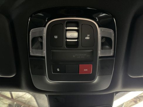 Used 2023 Hyundai Santa Cruz Limited image 23