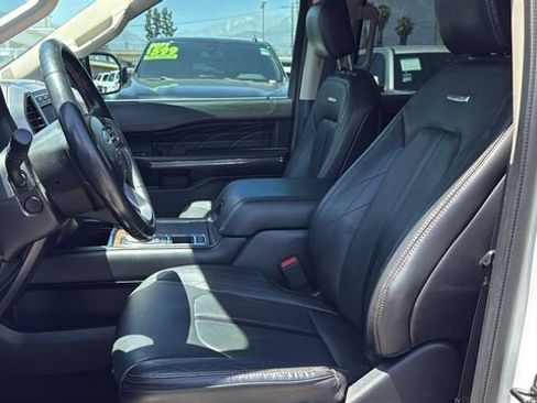 Used 2020 Ford Expedition Platinum RWD image 11