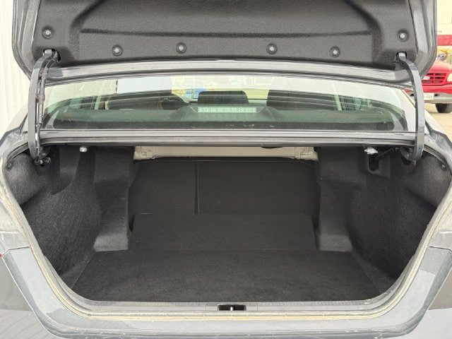 Used 2025 Toyota Camry LE FWD image 33