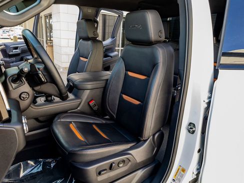 Used 2024 GMC Sierra 1500 AT4 w/ Technology Package image 28