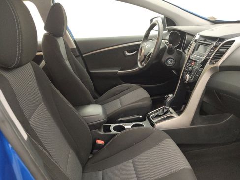 Used 2017 Hyundai Elantra GT FWD image 21