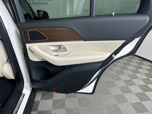 Certified 2026 Mercedes-Benz GLE 350 4MATIC image 18