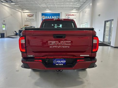 Used 2024 GMC Canyon Elevation w/ Convenience Package RWD image 5