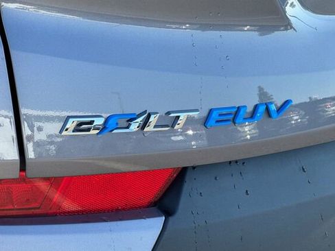 Used 2023 Chevrolet Bolt EUV LT w/ Driver Confidence Package image 25
