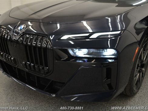 Used 2023 BMW 740i RWD image 49