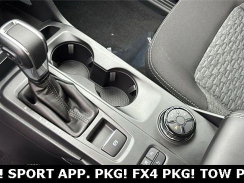 New 2025 Ford Ranger XLT w/ FX4 Off-Road Package image 18